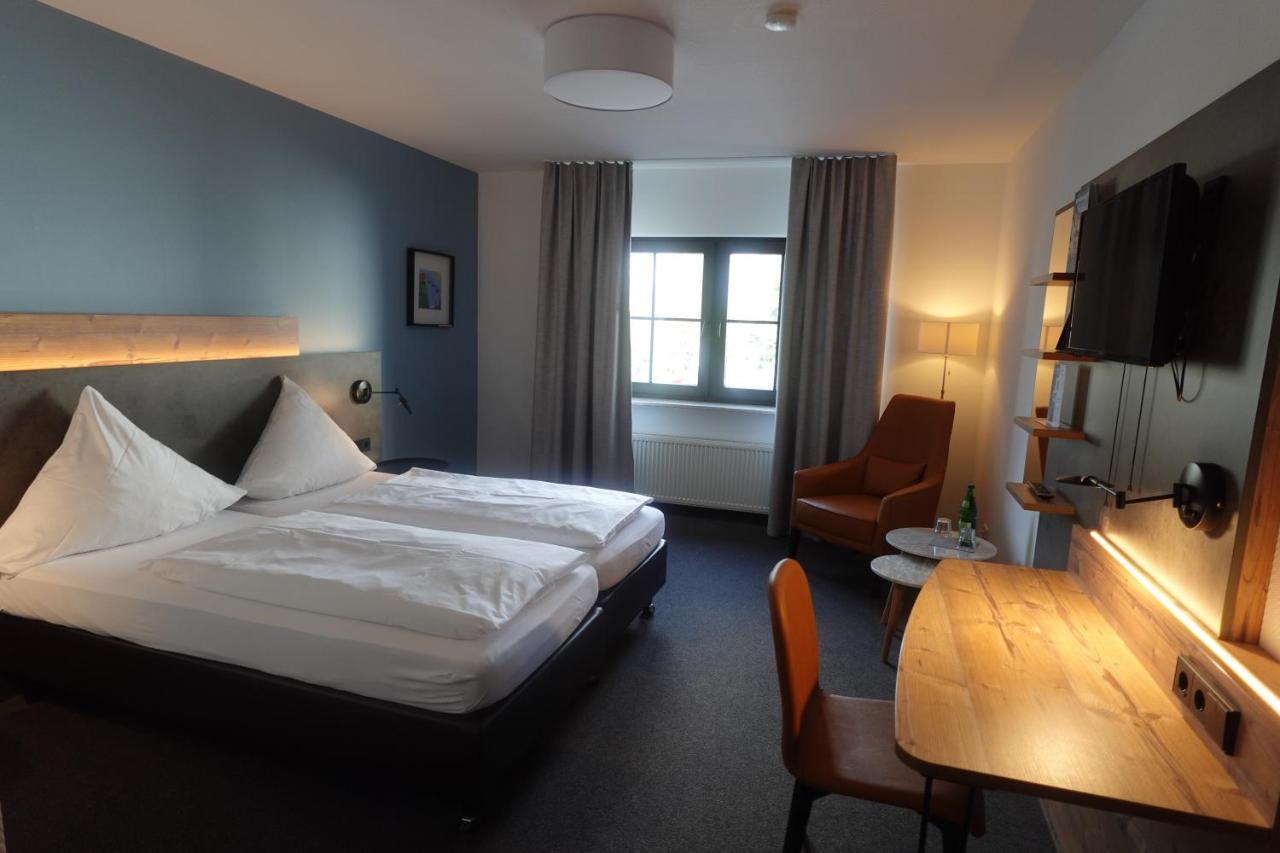 קובלנץ Hotel & Weinhaus Zum Schwarzen Baeren מראה חיצוני תמונה