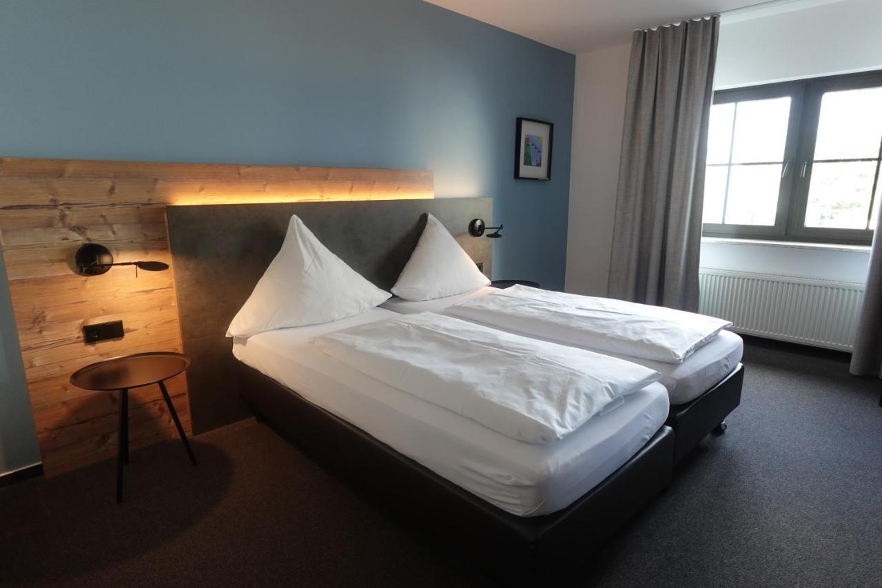 קובלנץ Hotel & Weinhaus Zum Schwarzen Baeren מראה חיצוני תמונה