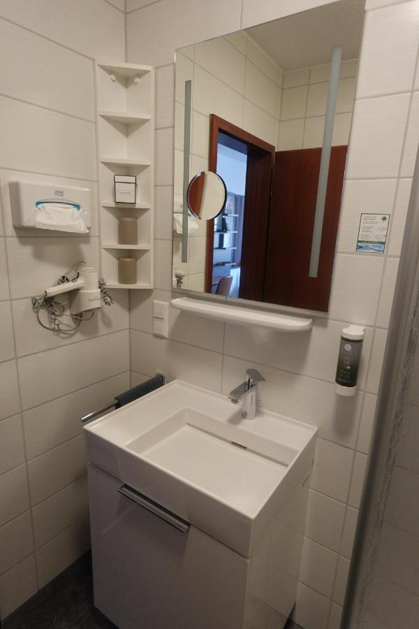קובלנץ Hotel & Weinhaus Zum Schwarzen Baeren מראה חיצוני תמונה