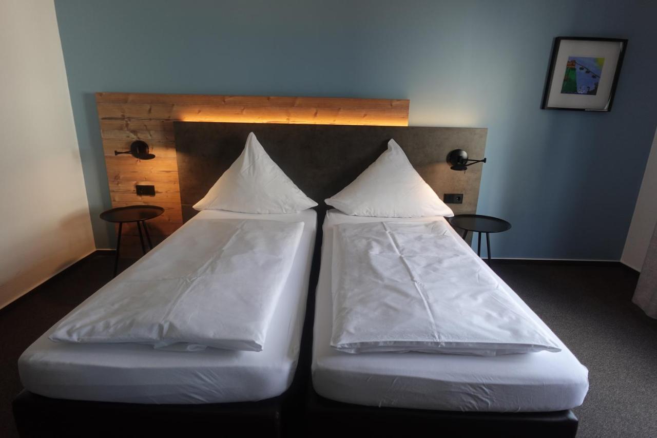 קובלנץ Hotel & Weinhaus Zum Schwarzen Baeren מראה חיצוני תמונה